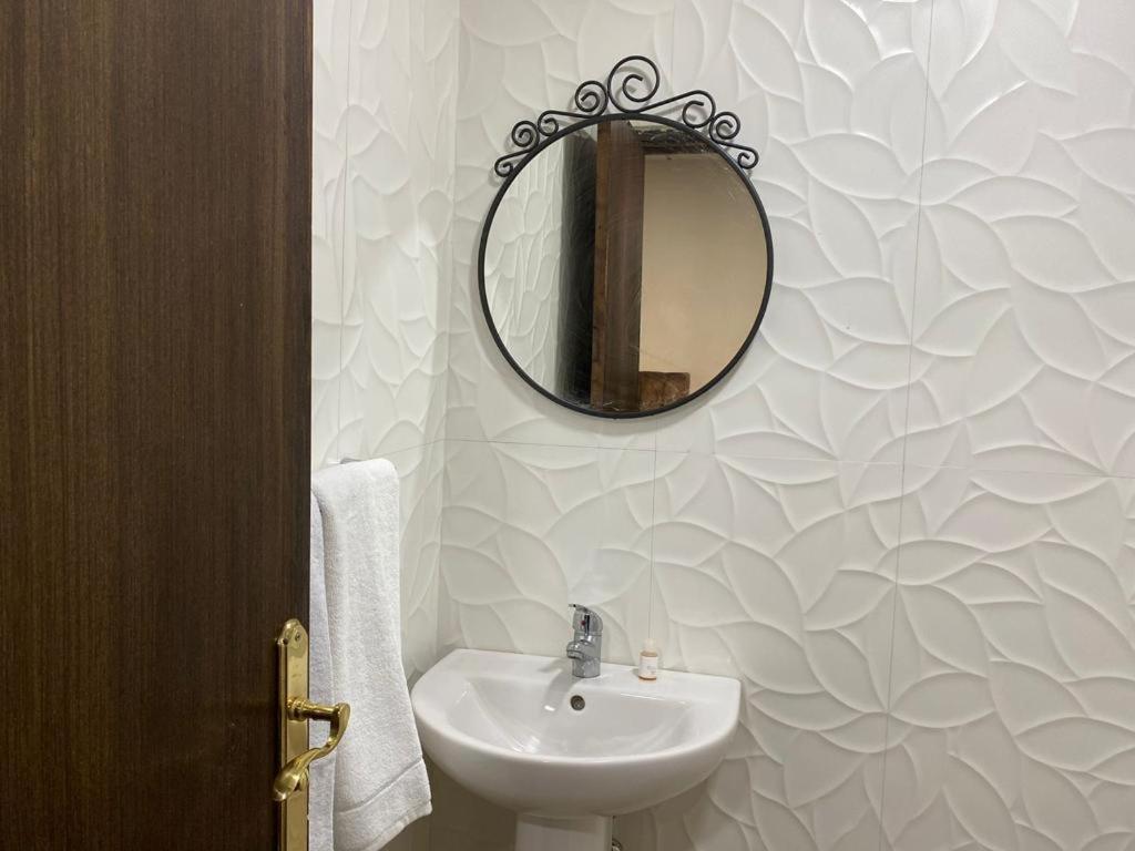 Hotel Meuble Parisien 拉巴特 外观 照片