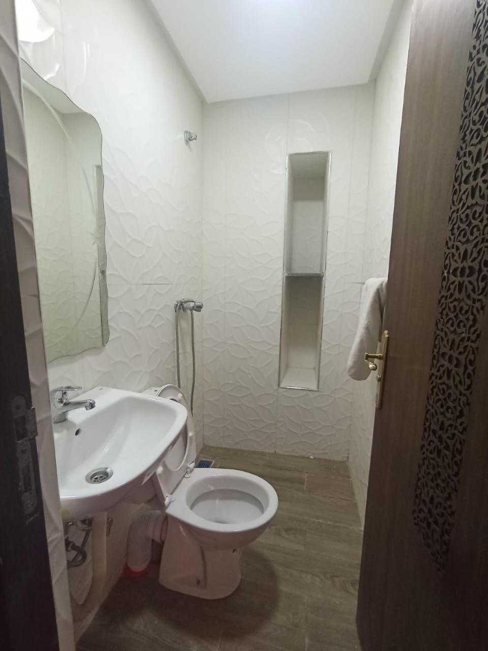 Hotel Meuble Parisien 拉巴特 外观 照片